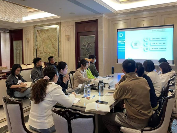 以課賦能，以研促教｜我校第73講學(xué)術(shù)沙龍成功舉行